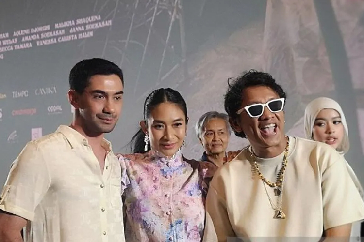 Reza Rahadian Tertarik Film Bertema Sosial dan Kemanusiaan, Pilih Peran yang Punya Makna